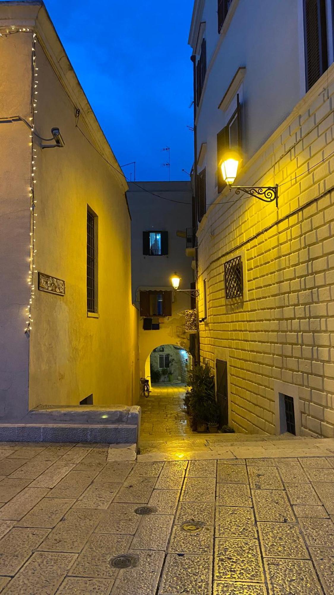 Arco Vanese Бари Экстерьер фото